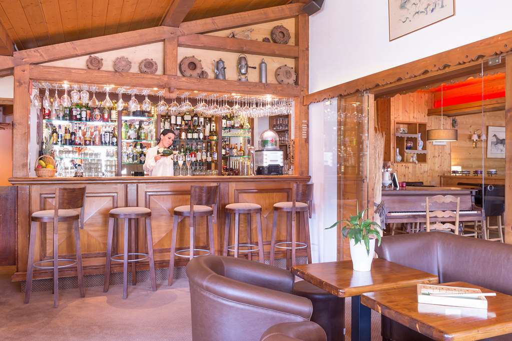 Hotel & Spa Le Dahu Morzine Restaurang bild